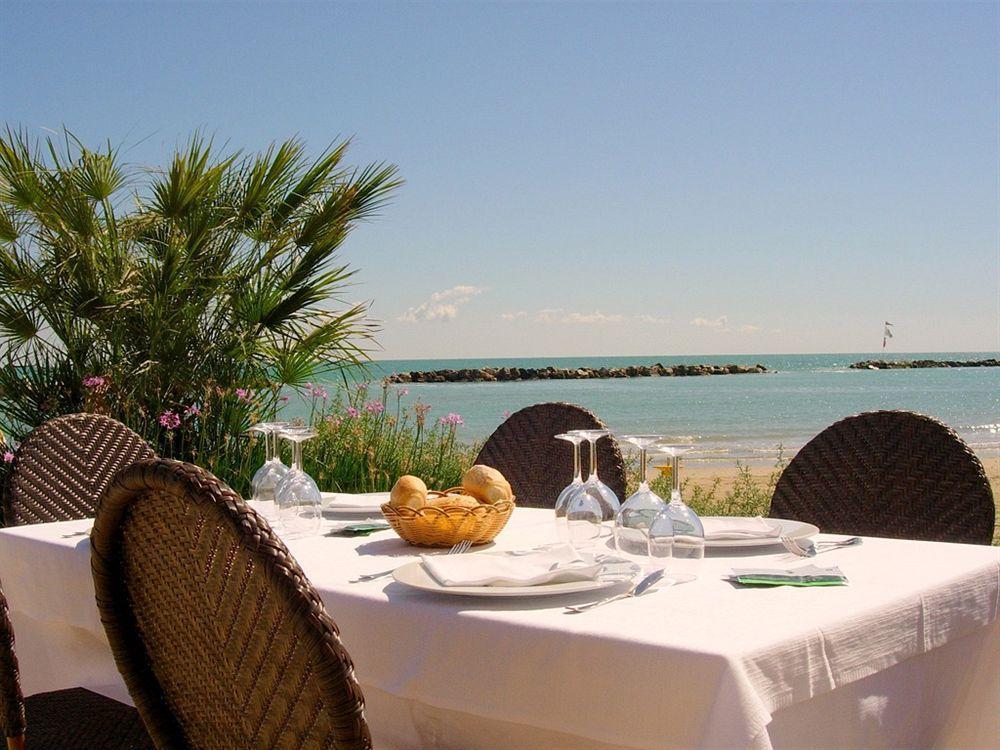 קופרה מריטימה Hotel La Perla מראה חיצוני תמונה