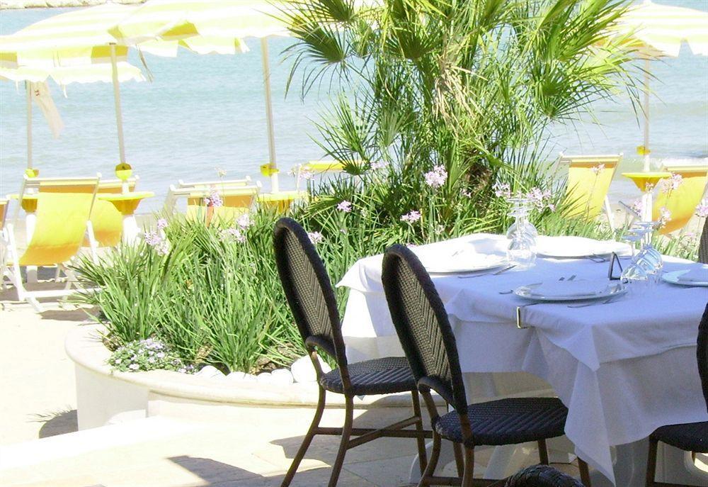 קופרה מריטימה Hotel La Perla מראה חיצוני תמונה