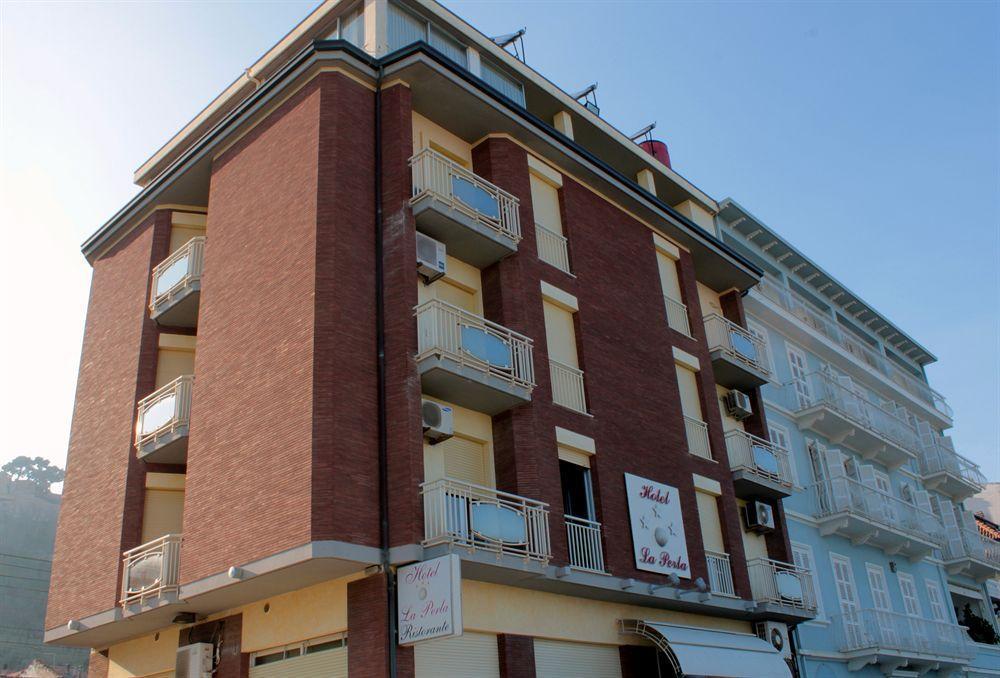 קופרה מריטימה Hotel La Perla מראה חיצוני תמונה