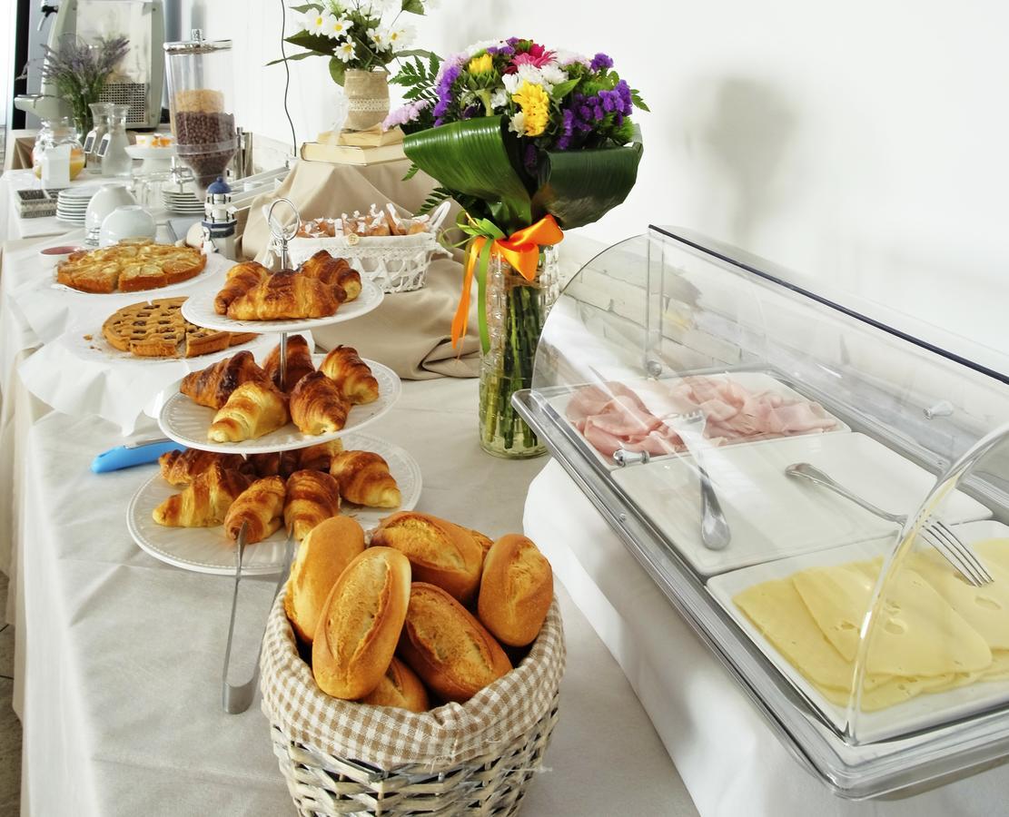 קופרה מריטימה Hotel La Perla מראה חיצוני תמונה