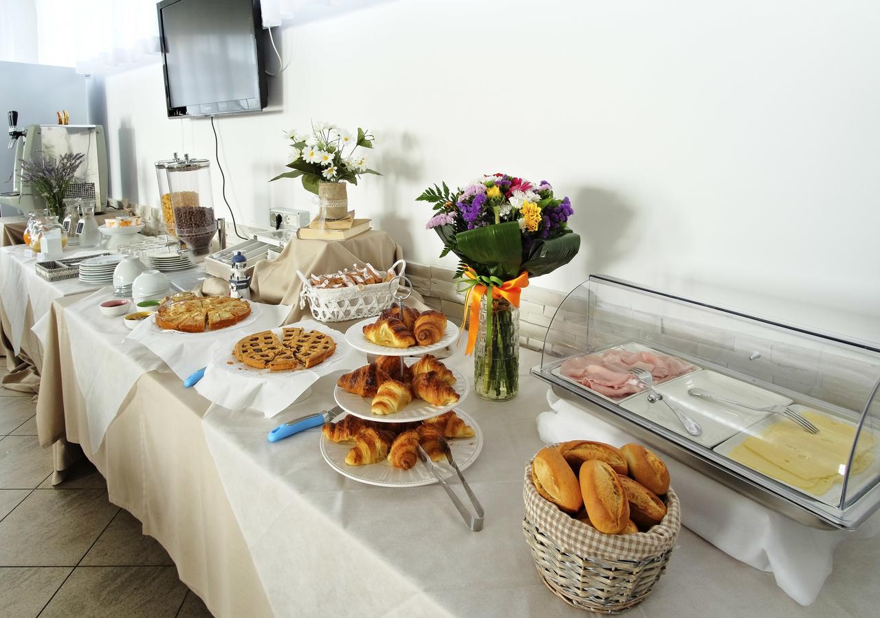 קופרה מריטימה Hotel La Perla מראה חיצוני תמונה