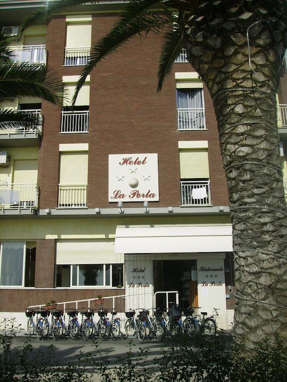 קופרה מריטימה Hotel La Perla מראה חיצוני תמונה